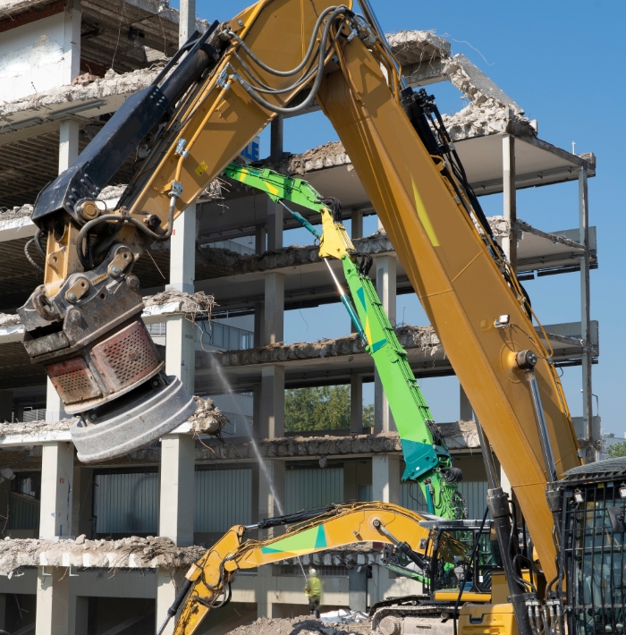 総合解体作業